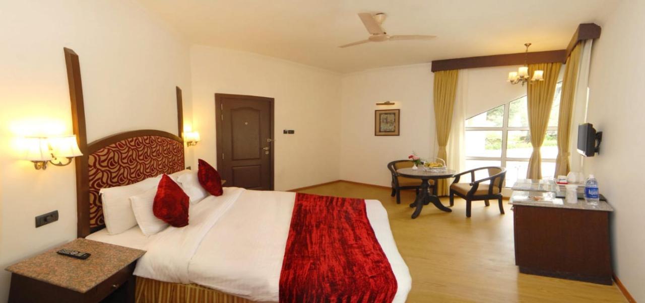 Hotel Arif Castle, Nainital Kültér fotó